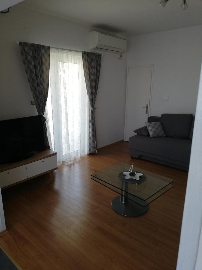 Apartman G&L Grebaštica Kültér fotó